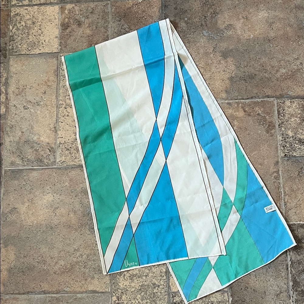 Vintage VERA Scarf